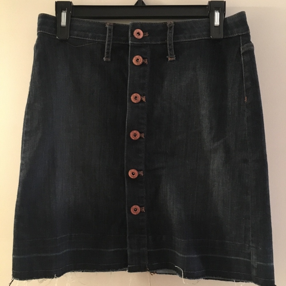 High-waisted dark denim skirt